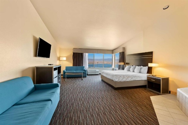 Best Western Topaz Lake Inn image 24